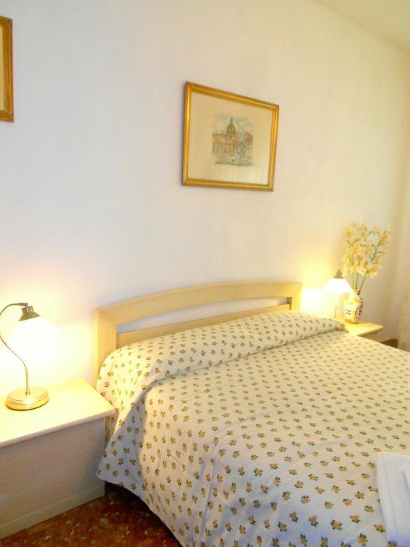 A Casa Chiecchi B&B Rome Exterior photo